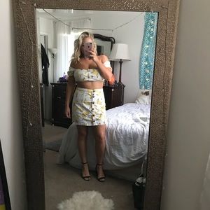 2 piece Banana Crop Set